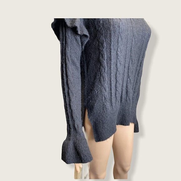 Sanctuary Cable Knit Ruffle Sweater NWT - Picture 3 of 6